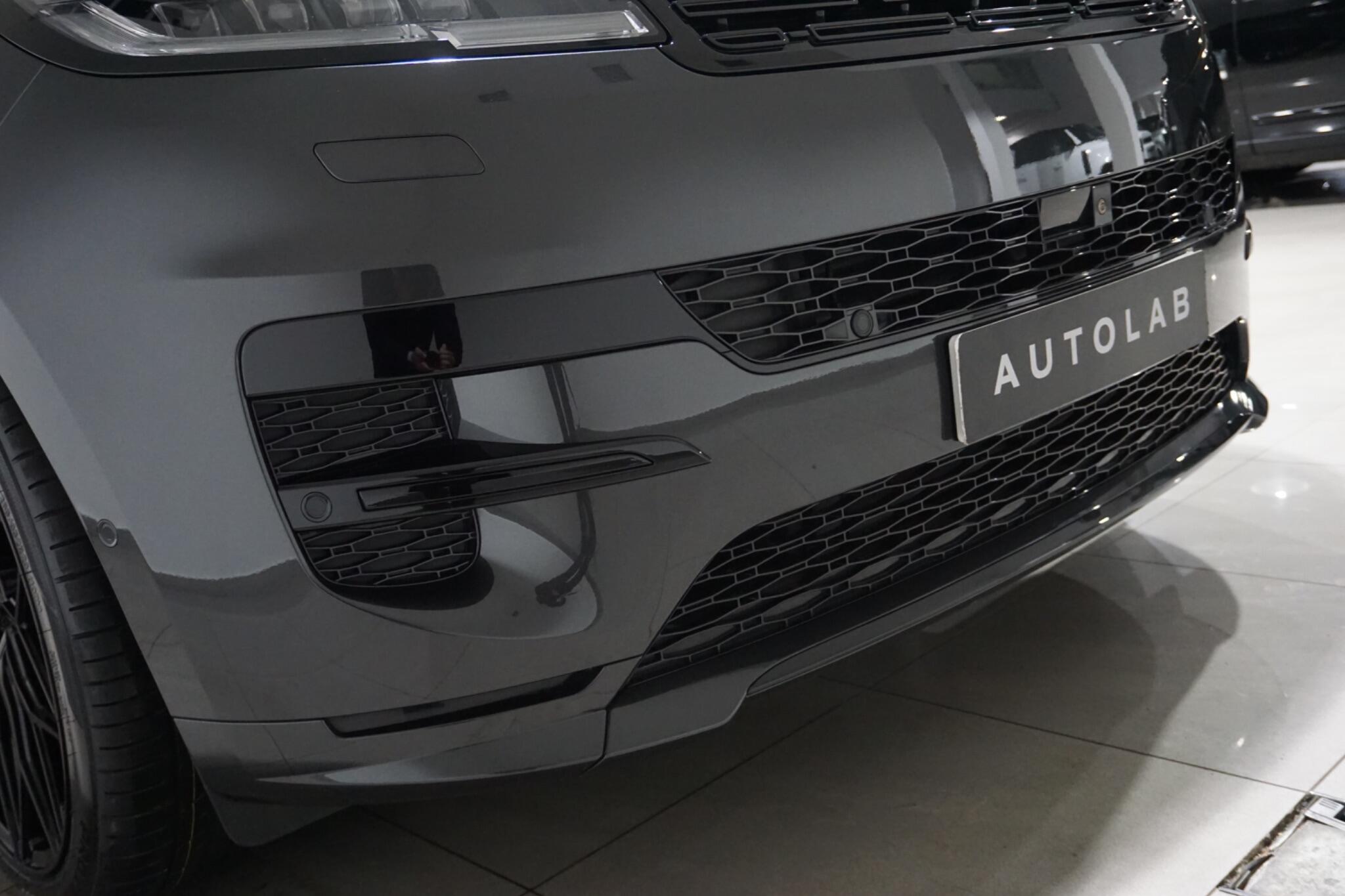 Land Rover Range Rover Sport 3.0 D300 MHEV Dynamic SE SUV 5dr Diesel Auto 4WD Euro 6 (s/s) (300 ps)